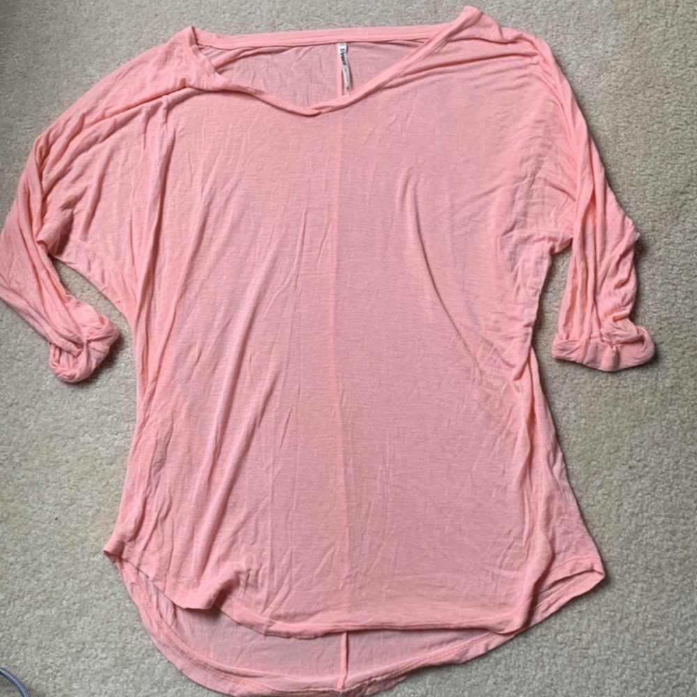 Peach 1/4 length sleeve top
